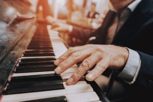 Rests in music: Symbols, values and how to count them rests in music