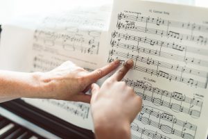What Is Alto Clef? A Beginner's Guide to Reading the Notes alto clef